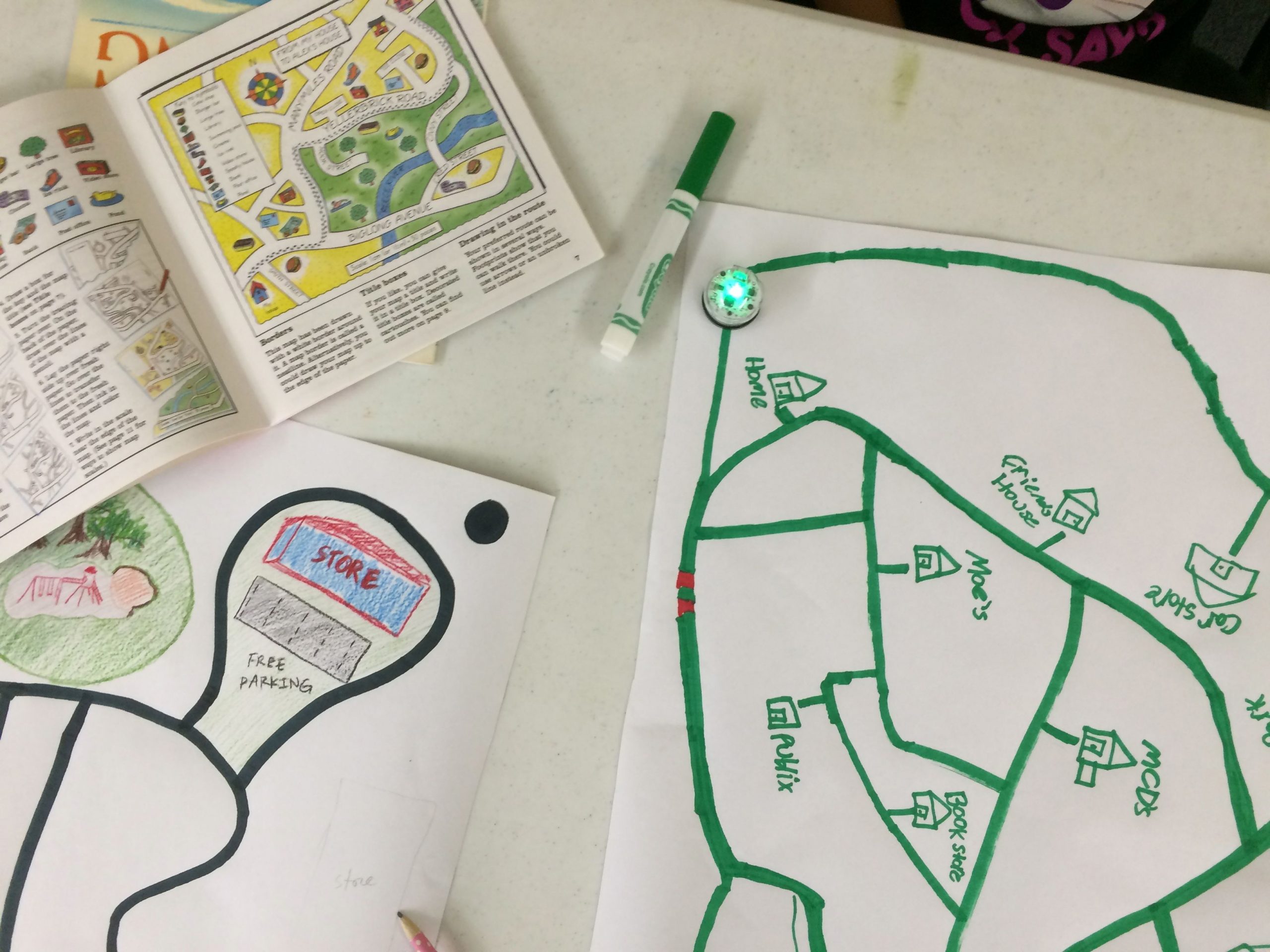 Ozobot :: Lesson Extensions :: Maps - Artisan Education